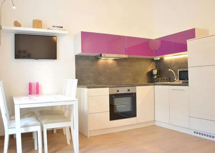 Lejlighed Two Bedroom At Bajcsy Budapest