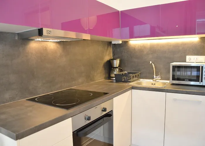 Two Bedroom At Bajcsy Budapest