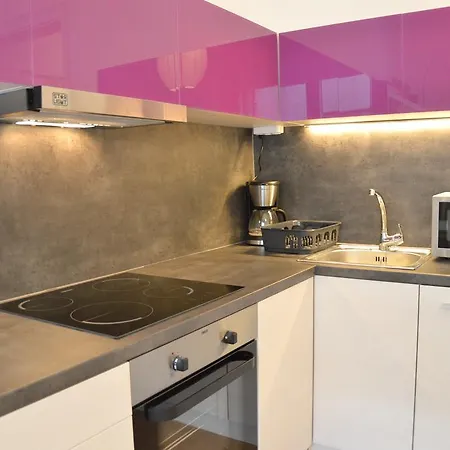 Two Bedroom At Bajcsy בודפשט